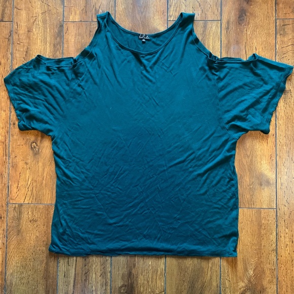 Shoulder-less green Talula shirt - Picture 1 of 2